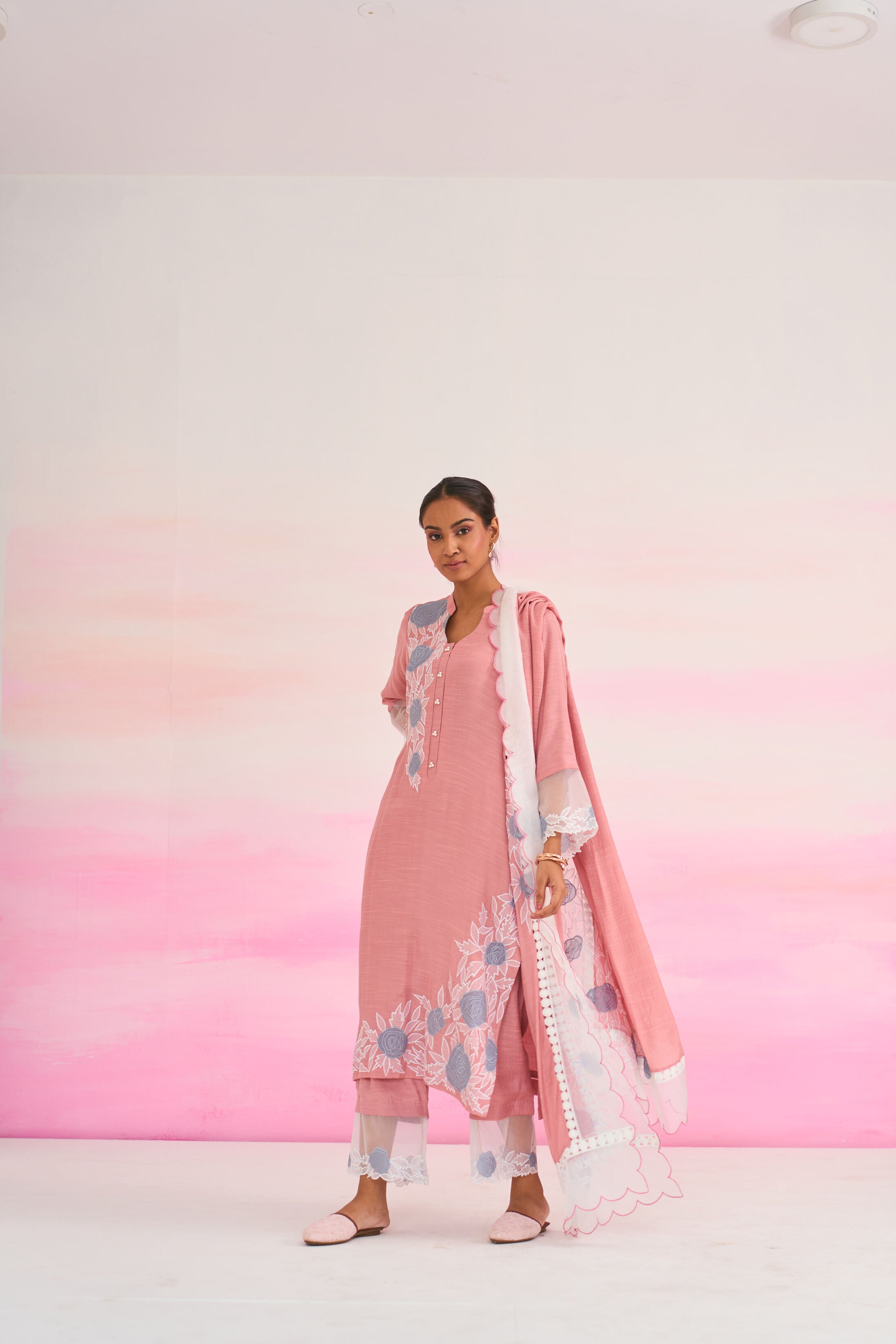 ROSE KURTA SET